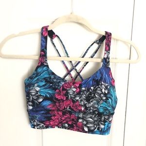 Lululemon flower sports bra size 4
